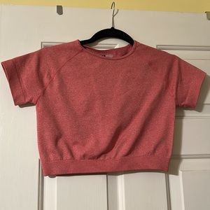 Red workout crop top, size large